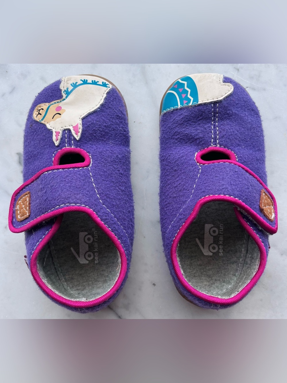 See Kai Run Toddler Cruz II Slipper Purple Llama Size 8